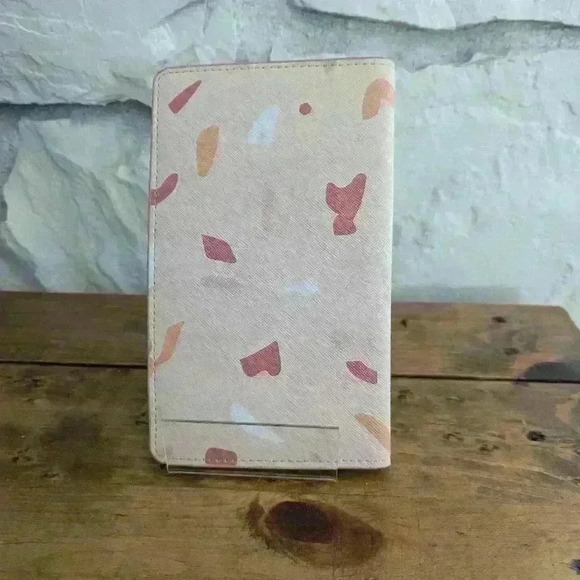 Travel Wallet / Passport Holder -Glass Ladder & Co. - Terrazzo - Vegan Leather - Picture 3 of 4